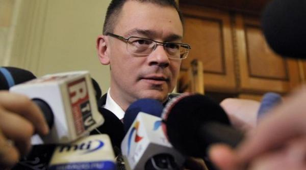 mru atac la crin antonescu daca serviciile secrete s ar implica in politica domnia sa nu ar fi om politic