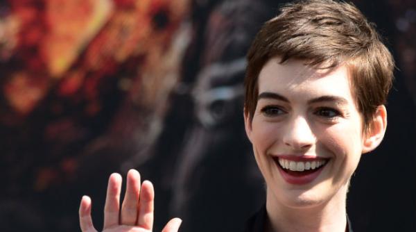 anne hathaway filmul mizerabilii m a lasat intr o stare de epuizare emotionala si fizica