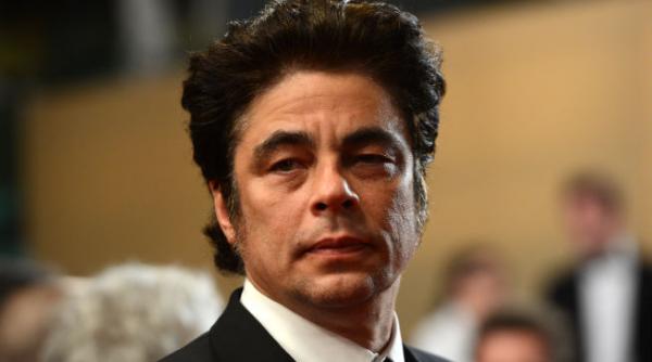 benicio del toro il va interpreta pe traficantul de droguri pablo escobar in paradise lost