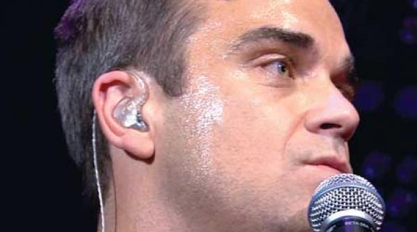 robbie williams dupa 11 ani din nou pe locul 1 in topurile din marea britanie