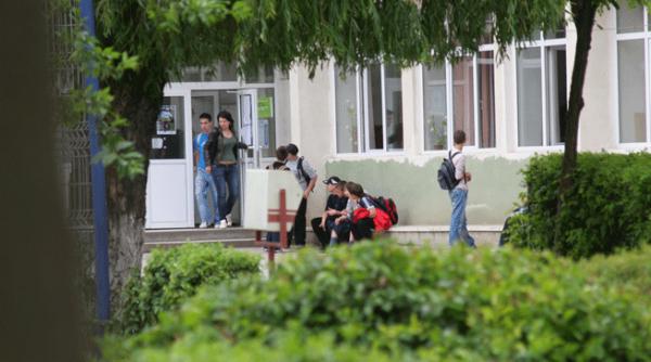 un cartof si un mar pentru colegul de scoala flamand invitatie la solidaritate o campanie nationala de sprijinire a copiilor aflati in dificultate