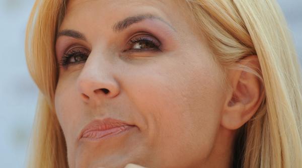 elena udrea penibila candideaza bucuresti