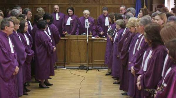 gorj directori judecati pentru explozia de la fabrica de armament