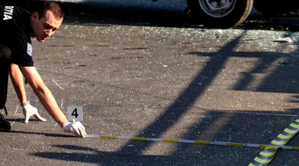 fiul unui afacerist din cluj a lovit mortal un pieton si si a continuat linistit drumul dupa cateva ore s a predat politiei