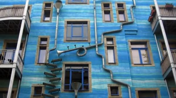 video casa care canta din germania a devenit atractie turistica