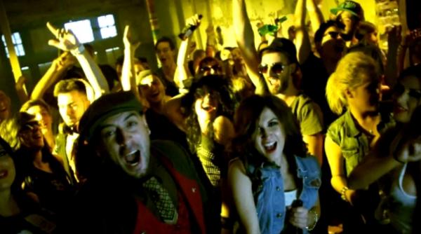 gangnam style tine deja de trecut crbl lanseaza petre style video