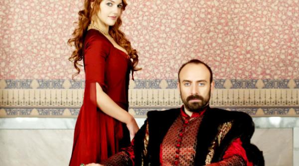 premierul turc recep tayyip erdogan ii blestem si ii condamn pe realizatorii serialului suleyman magnificul