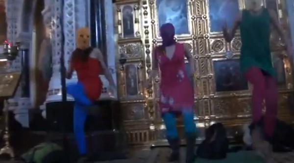 rusia interzice videoclipurile formatiei pussy riot