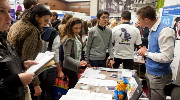 hotarare de guvern adoptata pe loc la propunerea unui student