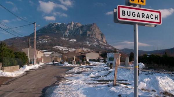 catunul unde nu va veni sfarsitul lumii vezi cat te costa sa inchiriezi o casa