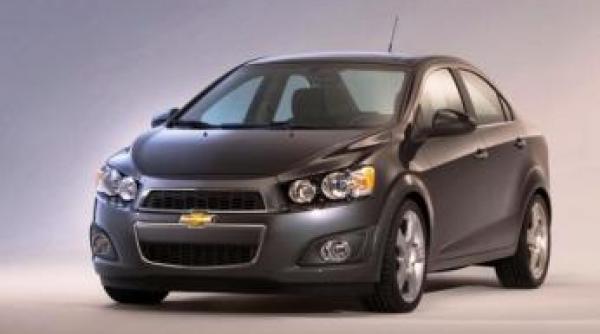 cat te costa asigurarea rca si casco pentru masinile sub 10 000 de euro