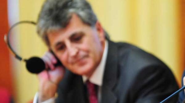 mircea dusa le a reamintit primarilor obligatia de a transmite pana joi listele electorale catre birourile electorale ale sectiilor de votare