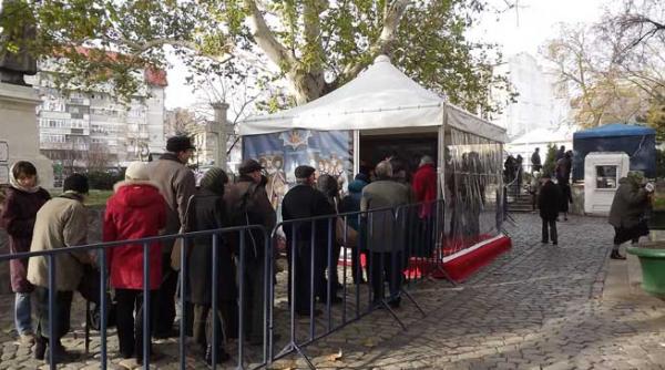 pelerinaj la moastele sfantului nicolae