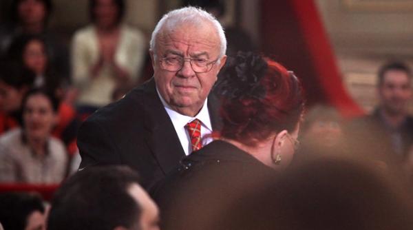 alexandru arsinel suparat pe presa mass media ii trateaza ocazional pe marii artisti