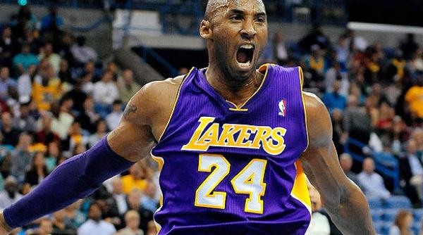 kobe bryant a intrat in istoria nba devenind al cincilea baschetbalist care inscrie 30 000 de puncte video