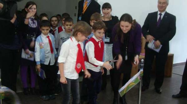 fabuloasa lume a banilor