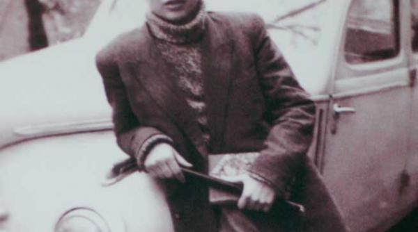 nu plangeti eu zbor chiar daca albatrosul e ucis nicolae labis