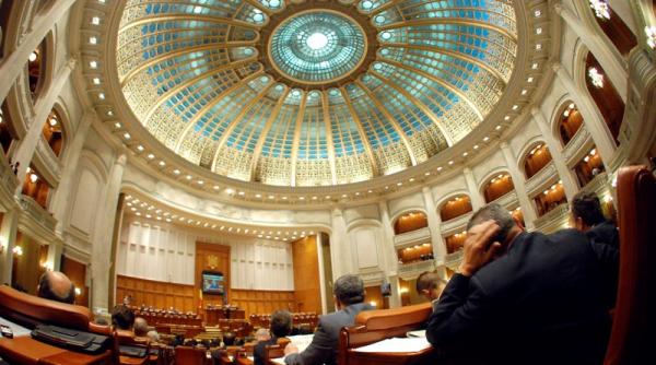 noii alesi nu mai au loc in parlament arhitectii cauta solutii pentru suplimentarea numarului de scaune
