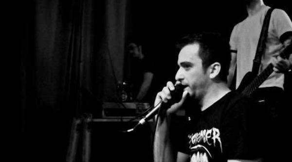 implant pentru refuz concert in club fabrica