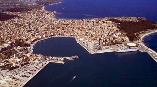 naufragiu in marea egee in largul insulei mytilene 16 imigranti au murit si 11 sunt dati disparuti