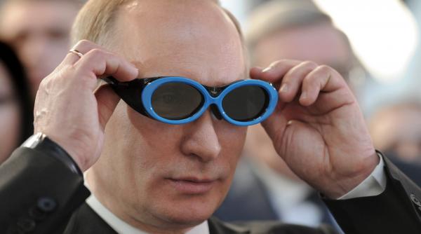 rusii s au suparat de putin zeci de persoane retinute la o manifestatie anti putin la moscova