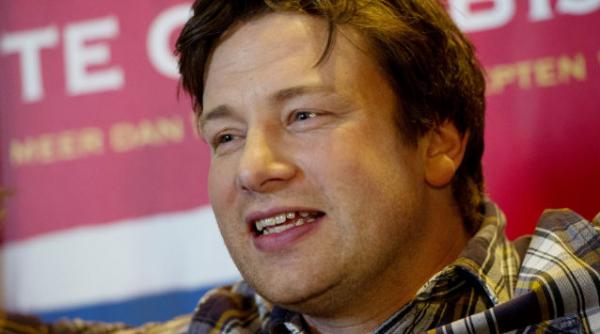 retetele lui jamie oliver sunt mai nesanatoase ca mancarea semipreparata arata un studiu
