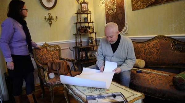 povestea singurului maestru al fotografiei colorate manual din europa