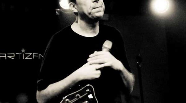 concert partizan in clubul control