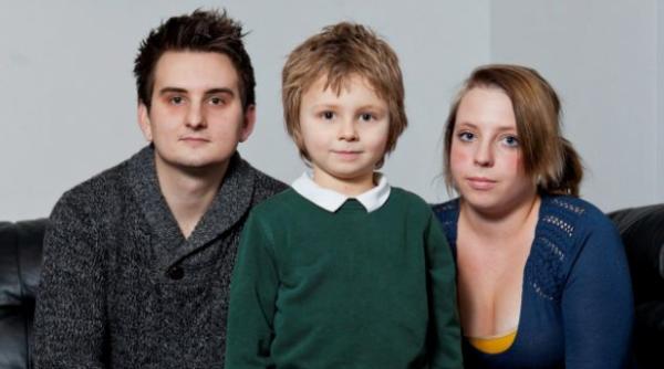 exmatriculat la 5 ani a furat a atacat colegi de gradinita si a lovit un profesor