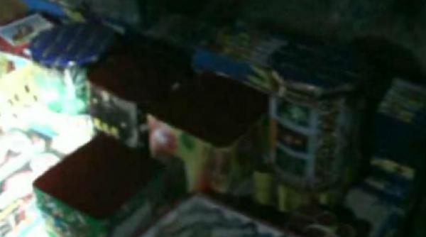 45 000 de petarde confiscate de politisti in bucuresti