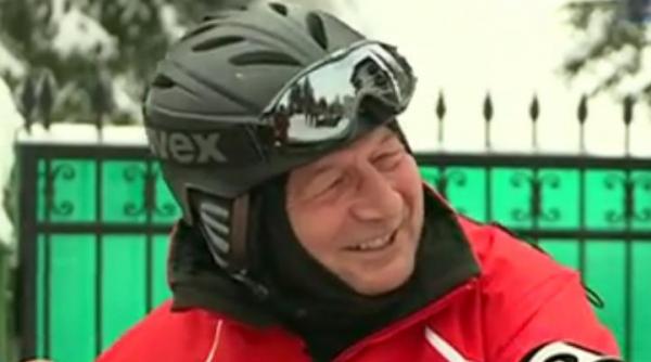 basescu declaratii de pe snow mobil guvernul ponta poate fi mos craciun pentru romani