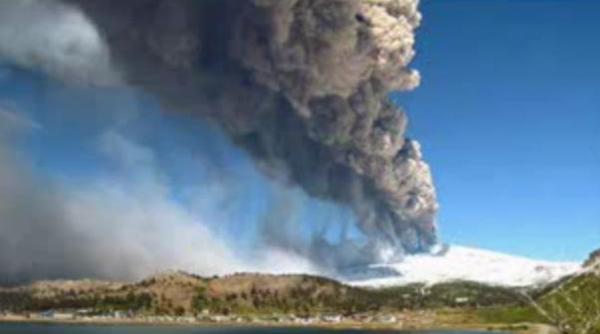 stare de alerta portocalie in chile dupa erup ia unui vulcan la grani a cu argentina video
