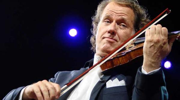 concertul andre rieu din olanda la the light cinema