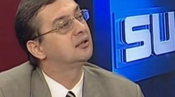 consilierul prezidential iulian chifu da vina pe vocea rusiei pentru divergen ele dintre presedintele basescu si guvern