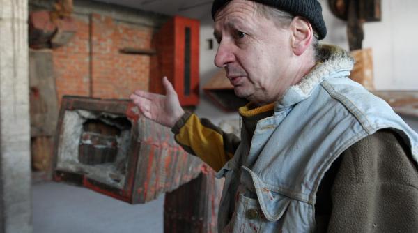 performan a in ruine comorile unicului roman care a ca tigat vreodata oscarul mondial in sculptura