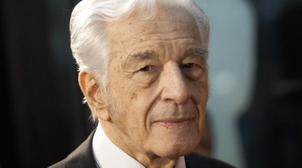 spitalul elias sergiu nicolaescu a decedat in urma complicatiilor cardiace si pulmonare severe