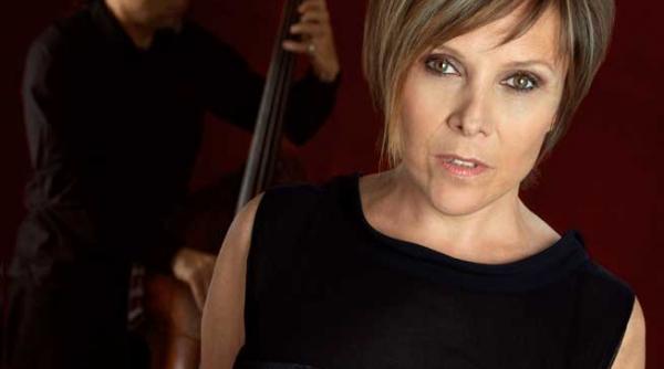 de la mungo jerry la yanni andrea bocelli depeche mode sau rammstein in noul an concerte multe si pentru toate gusturile