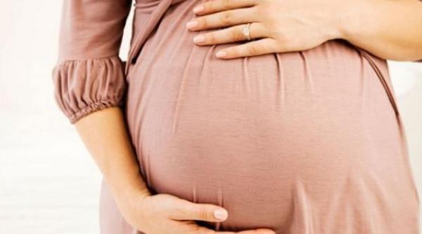 gemenele nenascute aproape ca au omorat o o unghie a bagat in coma o tanara mamica cum a fost posibil