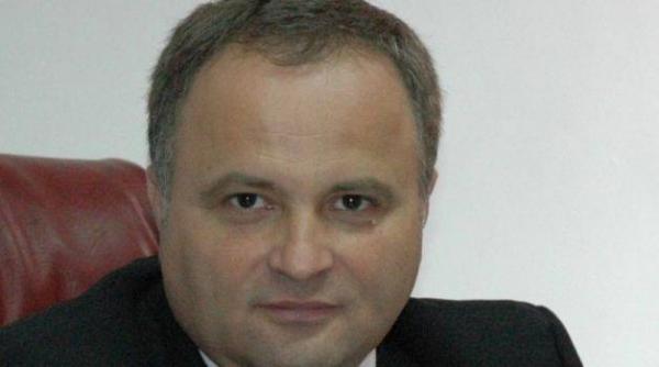 seful politiei din sannicolau mare schimbat din functie eugen costoia acuzat ca au batut un tanar intr un bar