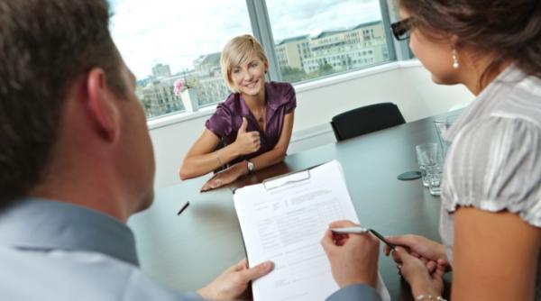 vreau sa avansez in cariera unde ma angajez