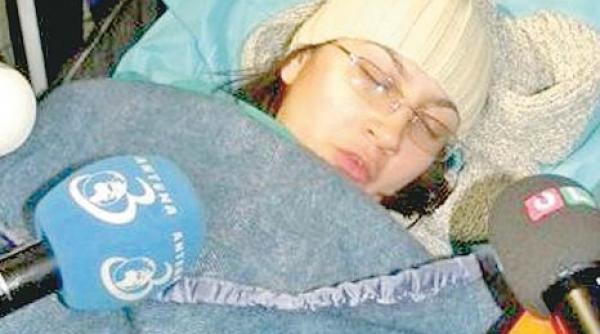 politista din bals care il acuza de viol pe fostul sau sef la spital dupa a le inat la reconstituire