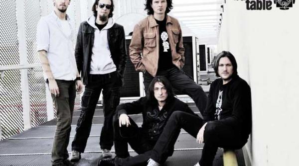 burning table doua concerte in bucuresti