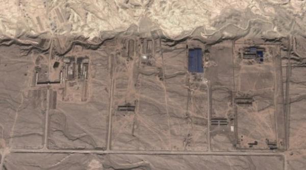 coduri concepute pentru a fi citite de extraterestri structuri gigantice descperite de google earth in de ertul din china