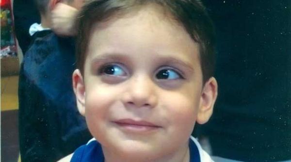 viata pentru gabriel copilul are nevoie de tratament urgent in germania pentru a i se acorda sansa la viata