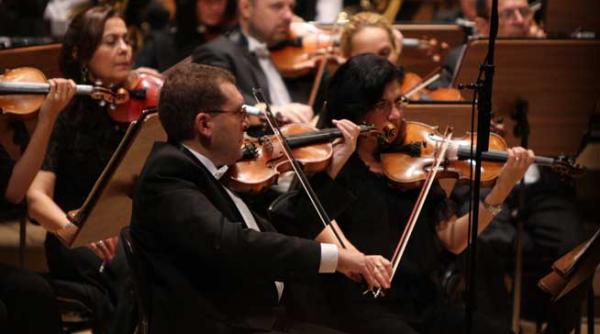 la sala radio seara mozart cu dirijorul ladislau horvath