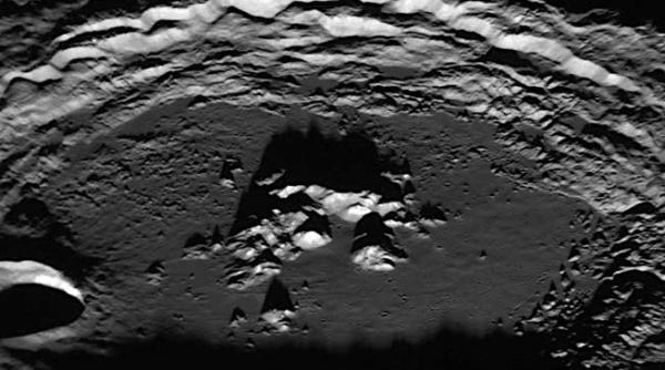 nasa crater eminescu planeta mercur