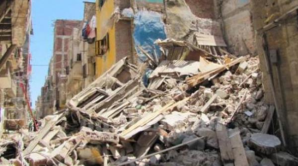 o cladire de 12 etaje s a prabusit la alexandria in egipt cel putin cinci persoane au murit video