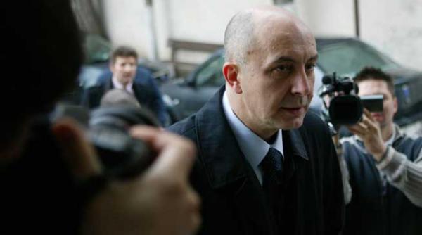 stenograme puiu popoviciu l am scapat de puscarie pe basescu traian basescu ne am intalnit doar la evenimente publice