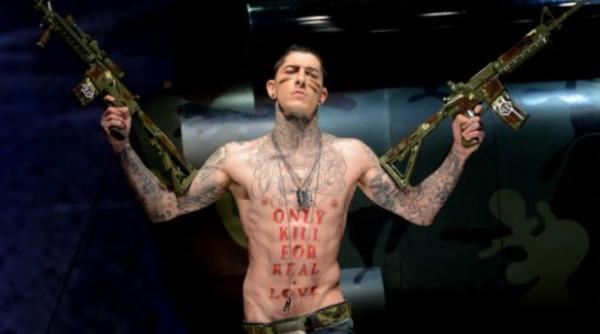 pusti macete cutite in colectiile toamna iarna 2013