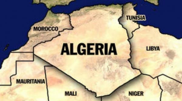 un roman a scapat teafar de teroristii din algeria